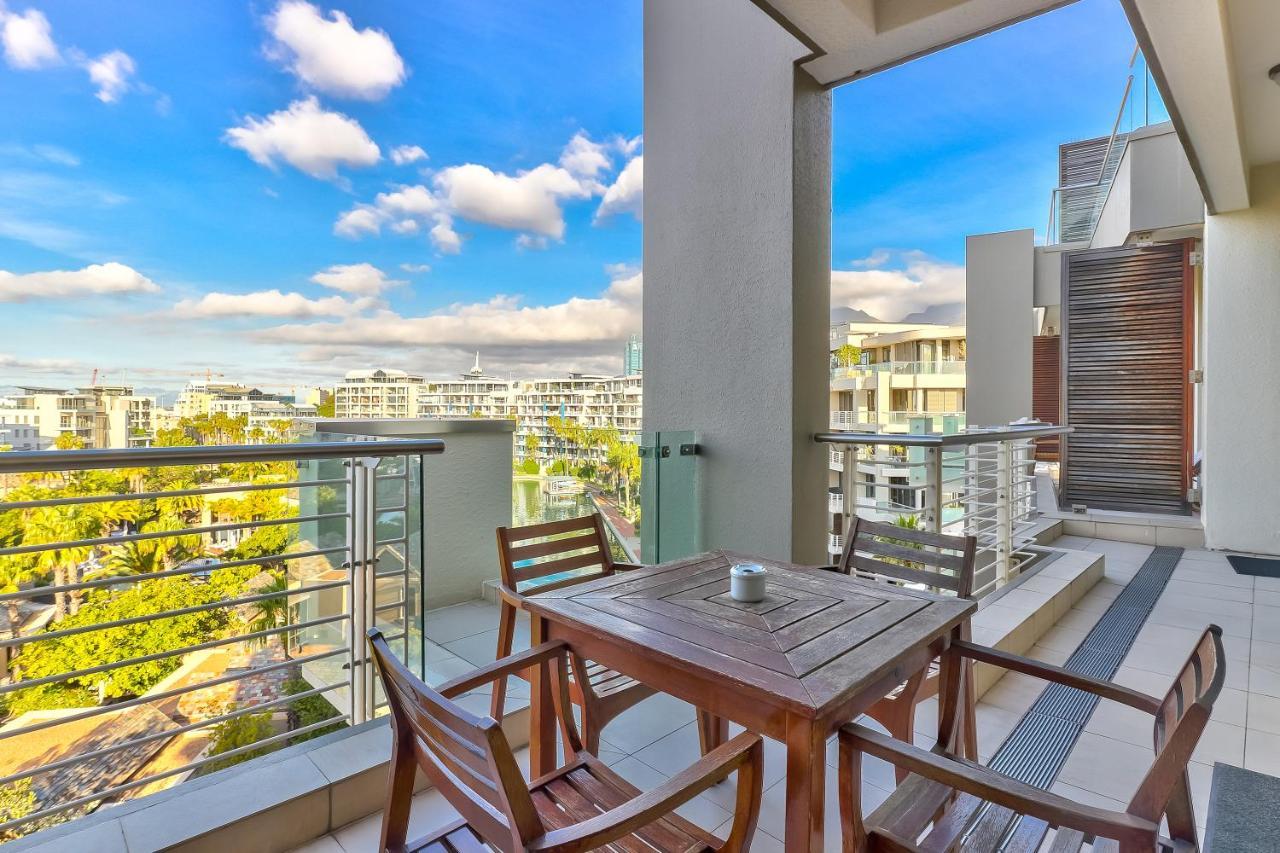 Lawhill Luxury Apartments - V & A Waterfront كيب تاون المظهر الخارجي الصورة