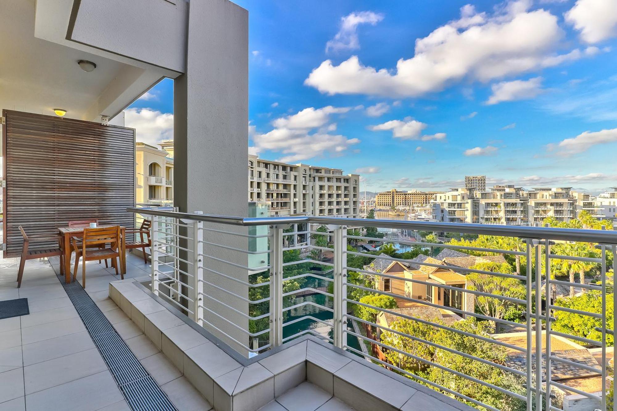 Lawhill Luxury Apartments - V & A Waterfront كيب تاون الغرفة الصورة