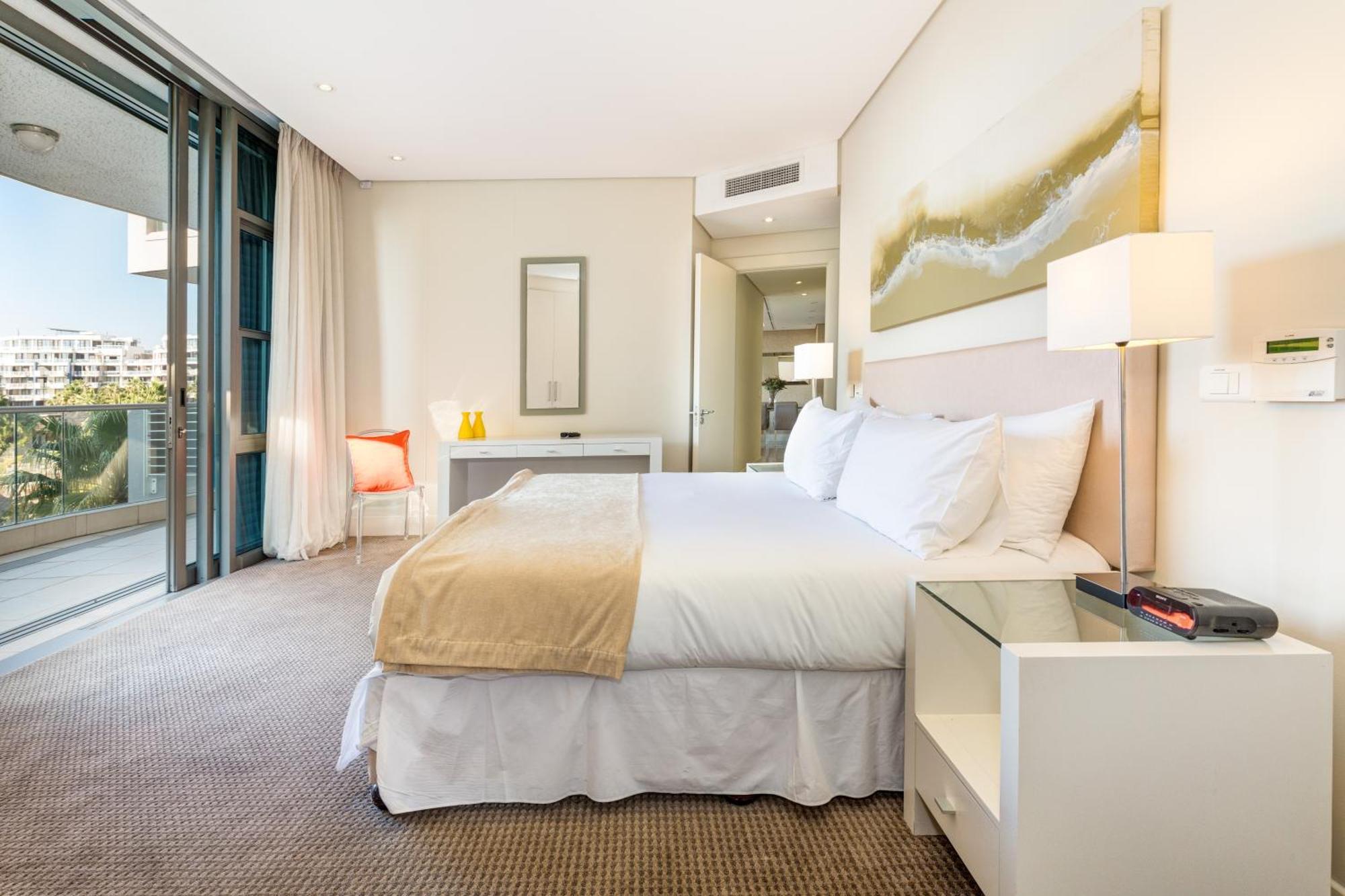 Lawhill Luxury Apartments - V & A Waterfront كيب تاون الغرفة الصورة
