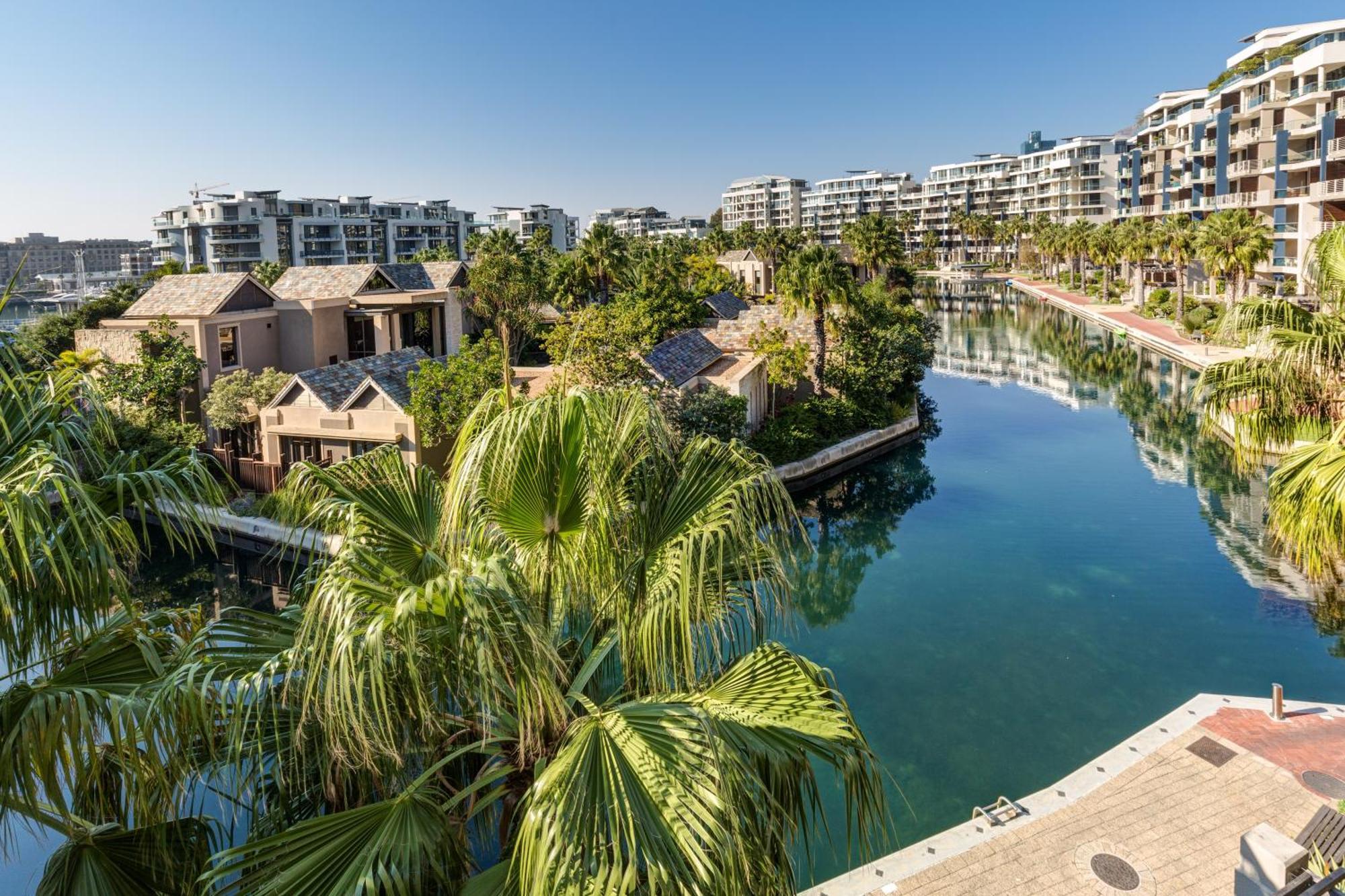Lawhill Luxury Apartments - V & A Waterfront كيب تاون الغرفة الصورة