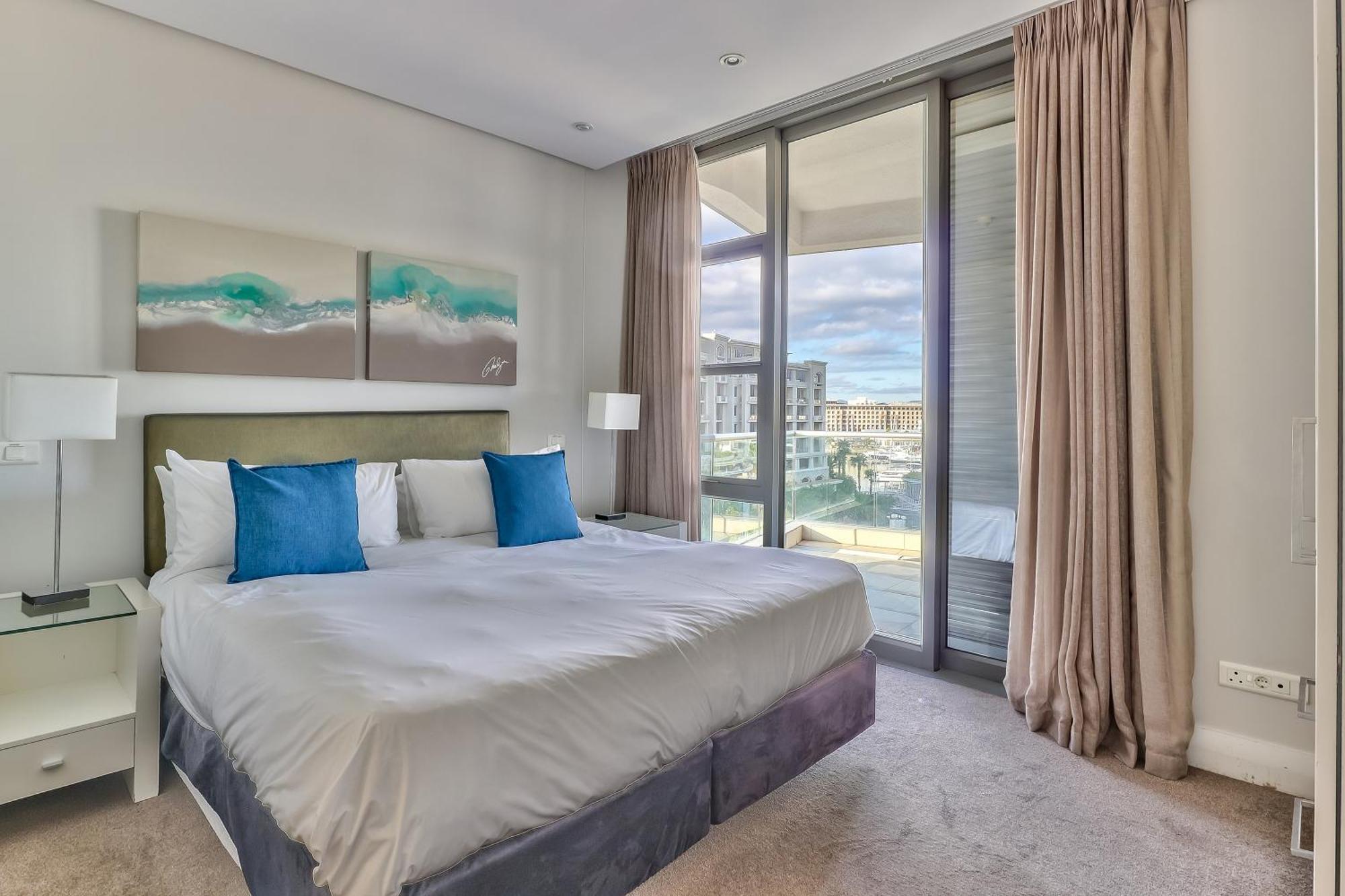 Lawhill Luxury Apartments - V & A Waterfront كيب تاون الغرفة الصورة