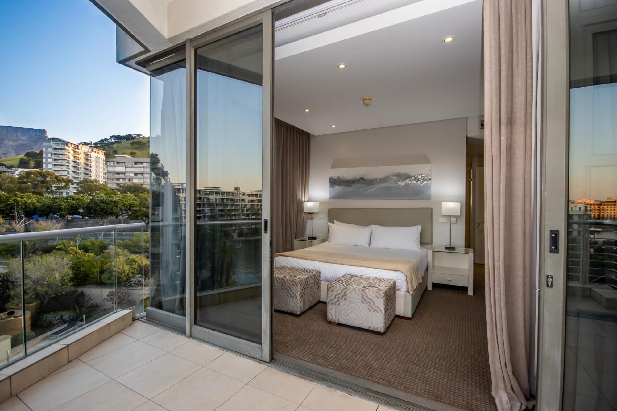 Lawhill Luxury Apartments - V & A Waterfront كيب تاون الغرفة الصورة